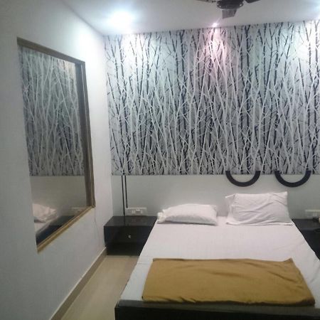 Prince International Navi Mumbai Luaran gambar