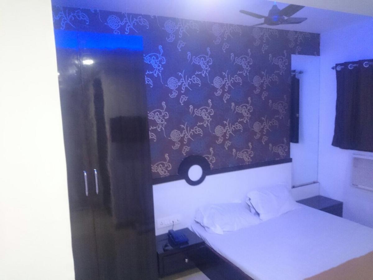 Prince International Navi Mumbai Luaran gambar